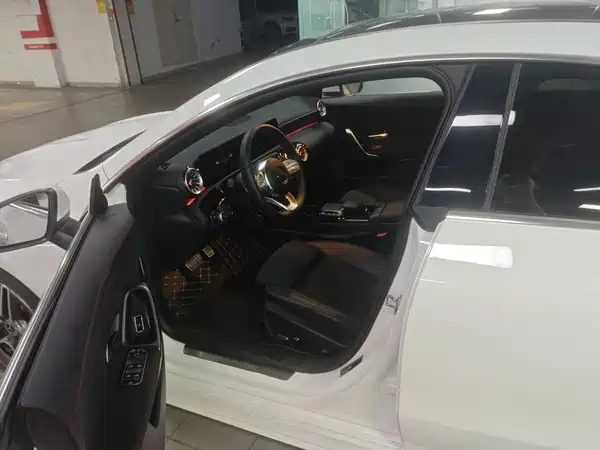 Mercedes-Benz CLA 2022