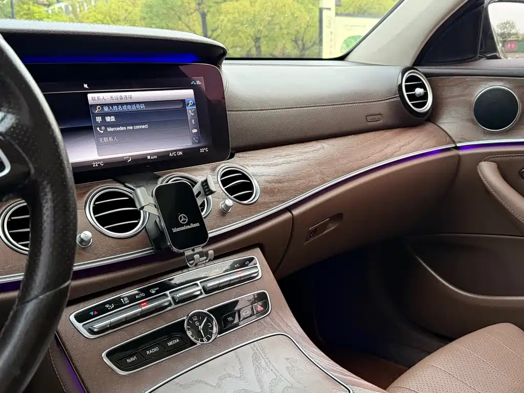 Mercedes-Benz E-Class 2018 — фото 8