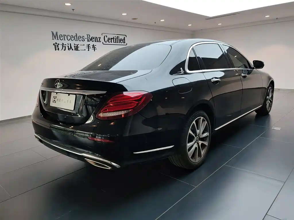 Mercedes-Benz E-Class 2019 — фото 6