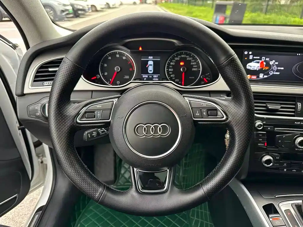 Audi A4L 2015 — фото 6