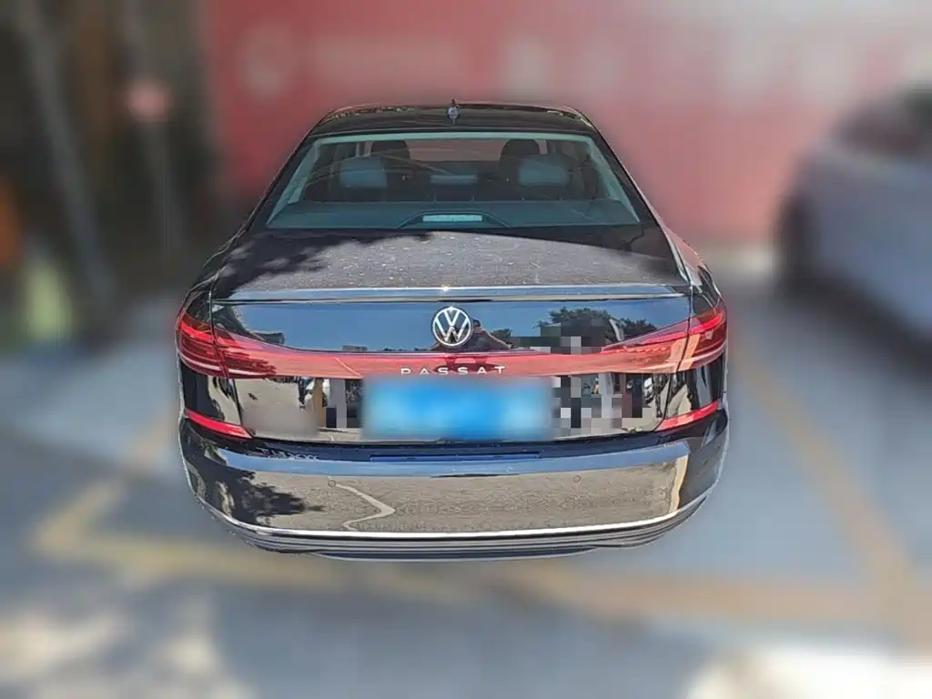 Volkswagen Passat 2025 — фото 10