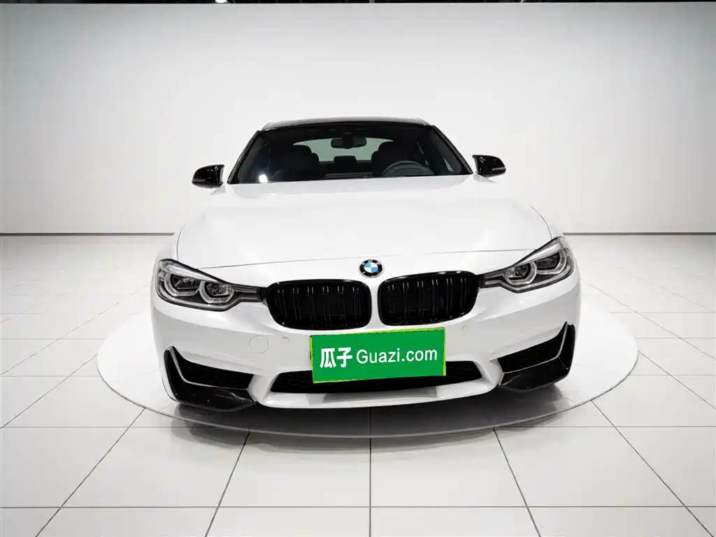 BMW 3 Series 2018 — фото 2