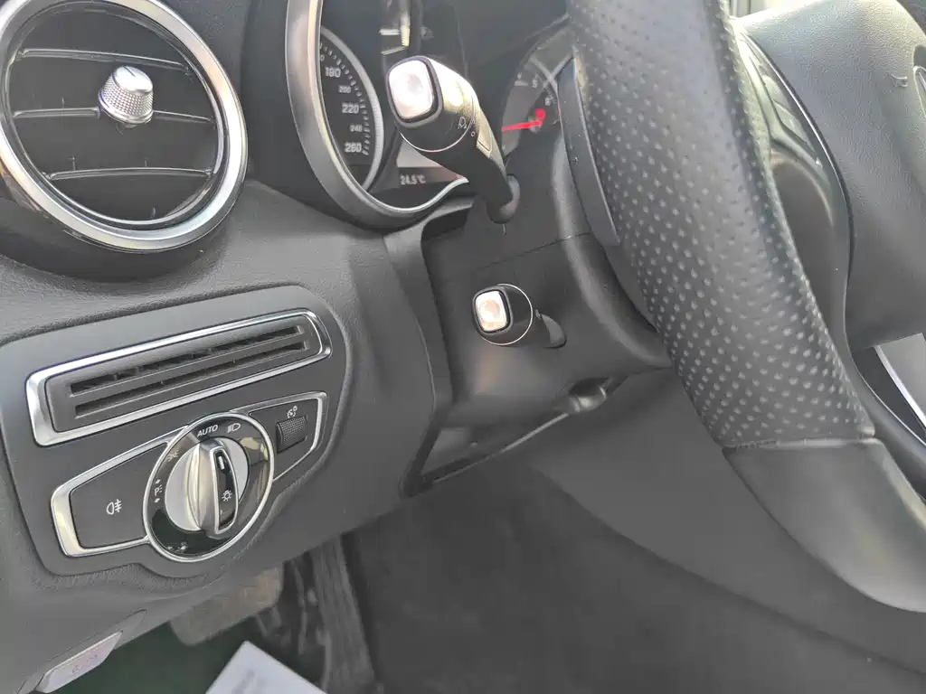 Mercedes-Benz C-Class 2015 — фото 15
