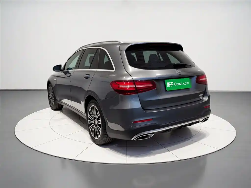 Mercedes-Benz GLC 2018 — фото 4