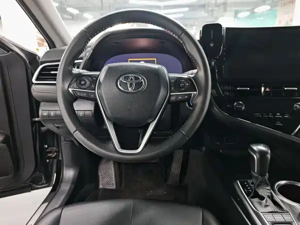 Toyota Camry 2023