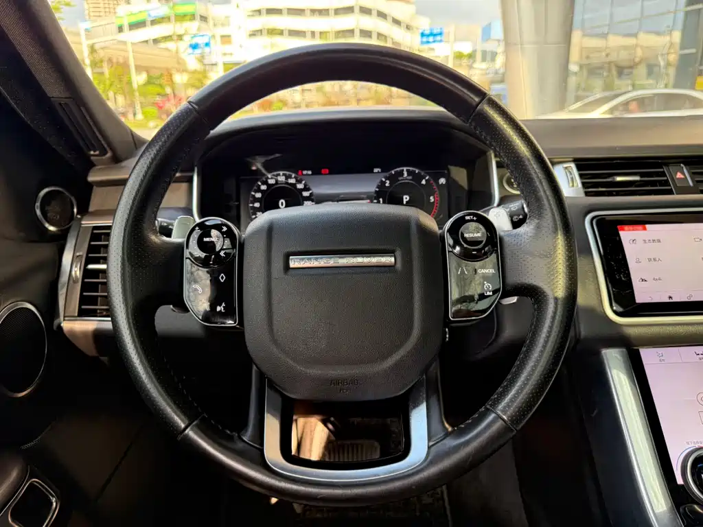 Land Rover Sport 2019 — фото 12