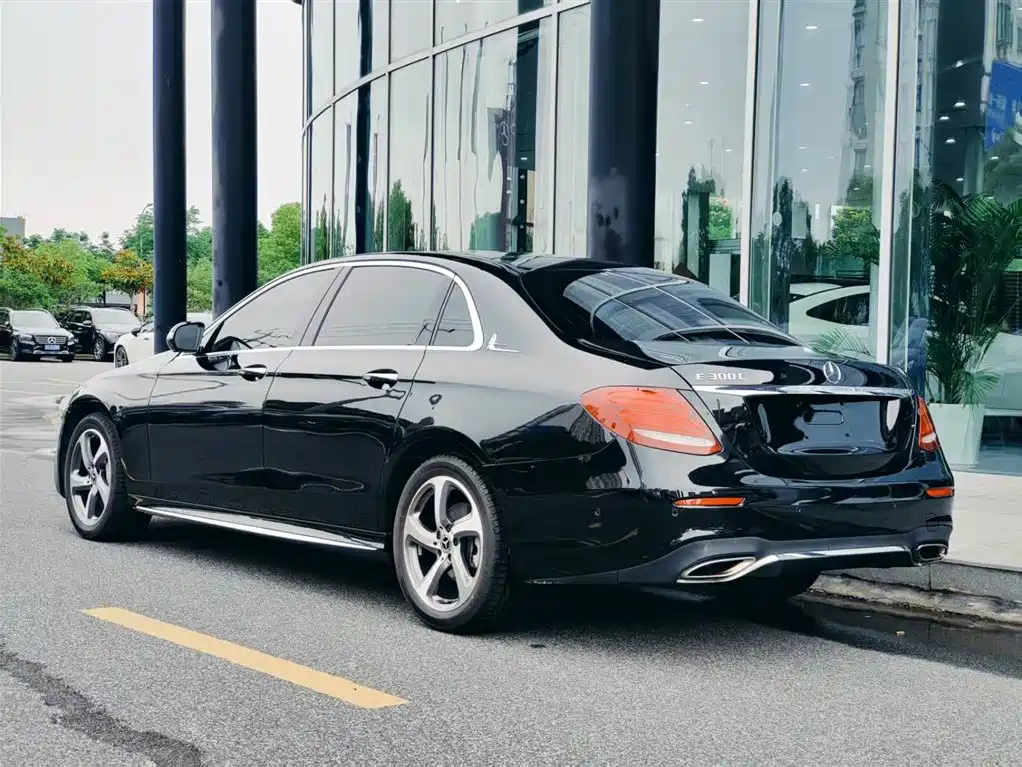 Mercedes-Benz E-Class 2019