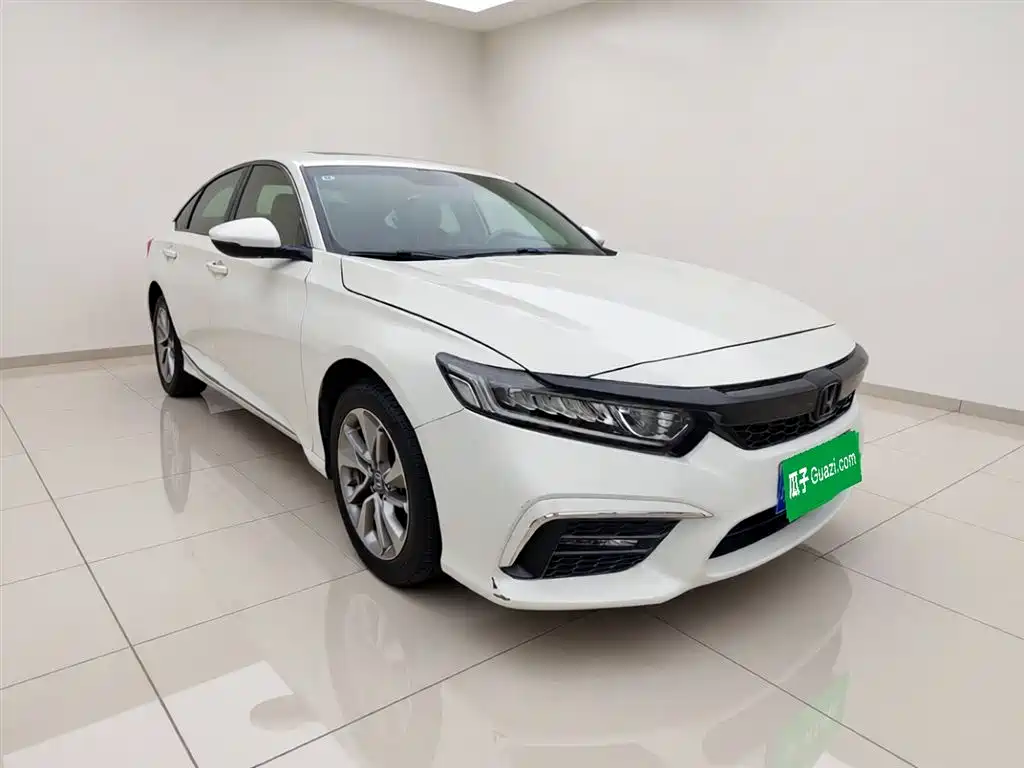 Honda Inspire 2020 — фото 3