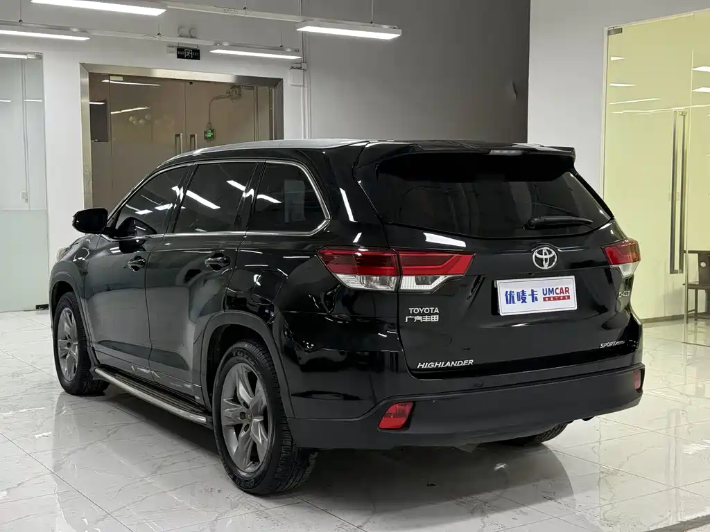 Toyota Highlander 2018