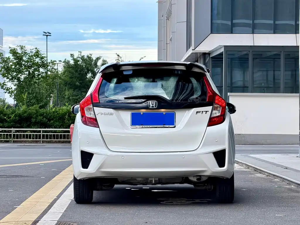 Honda Fit 2016