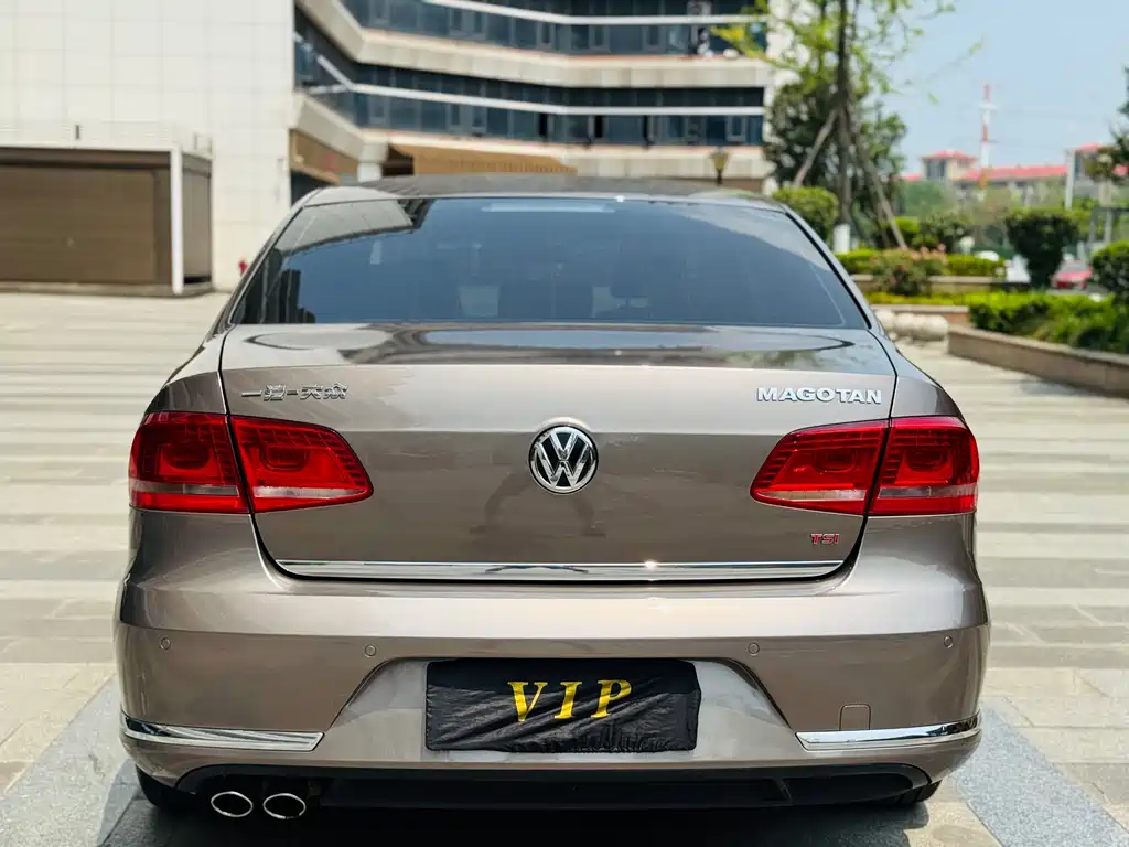 Volkswagen Magotan 2015
