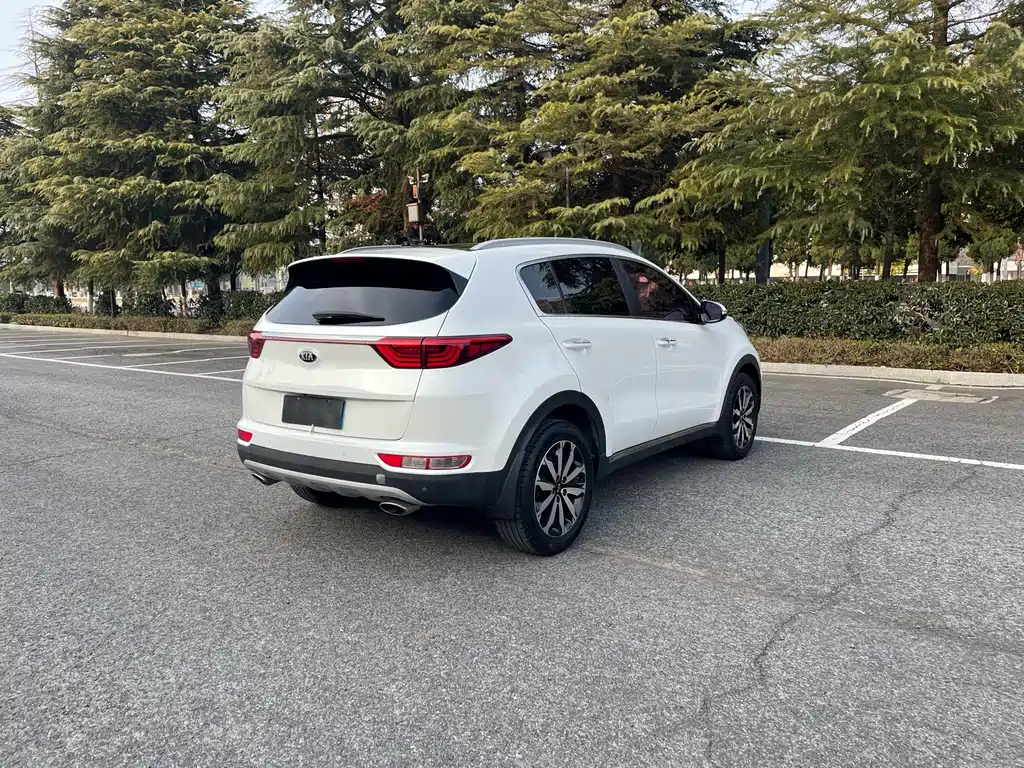 Kia KX5 2016 — фото 6