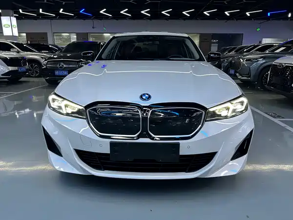 BMW i3 2023