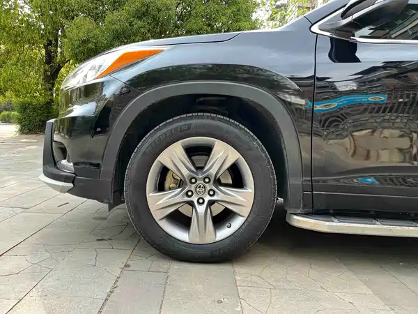 Toyota Highlander 2017
