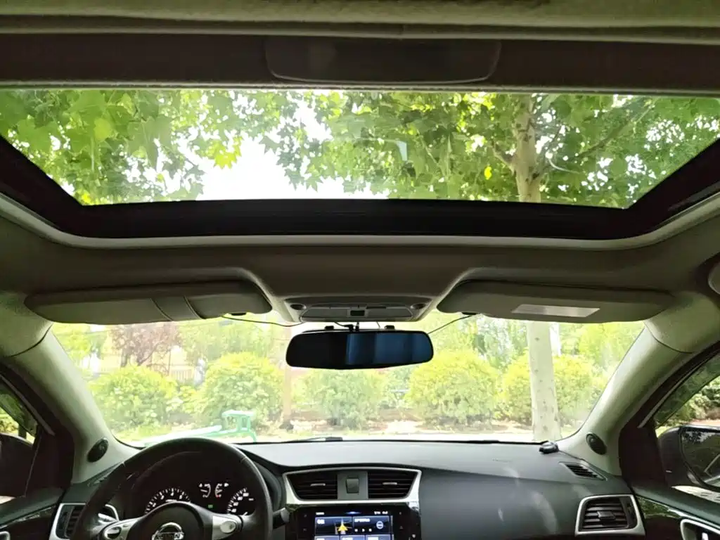 Nissan Sylphy 2019 — фото 18