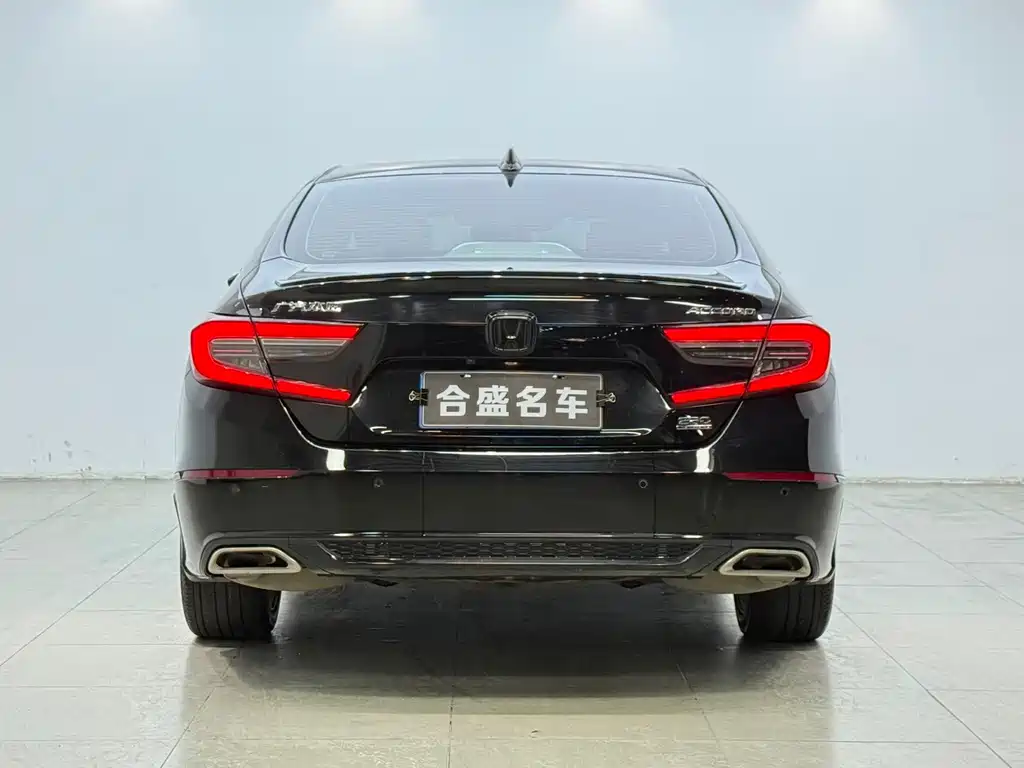 Honda Accord 2022 — фото 17