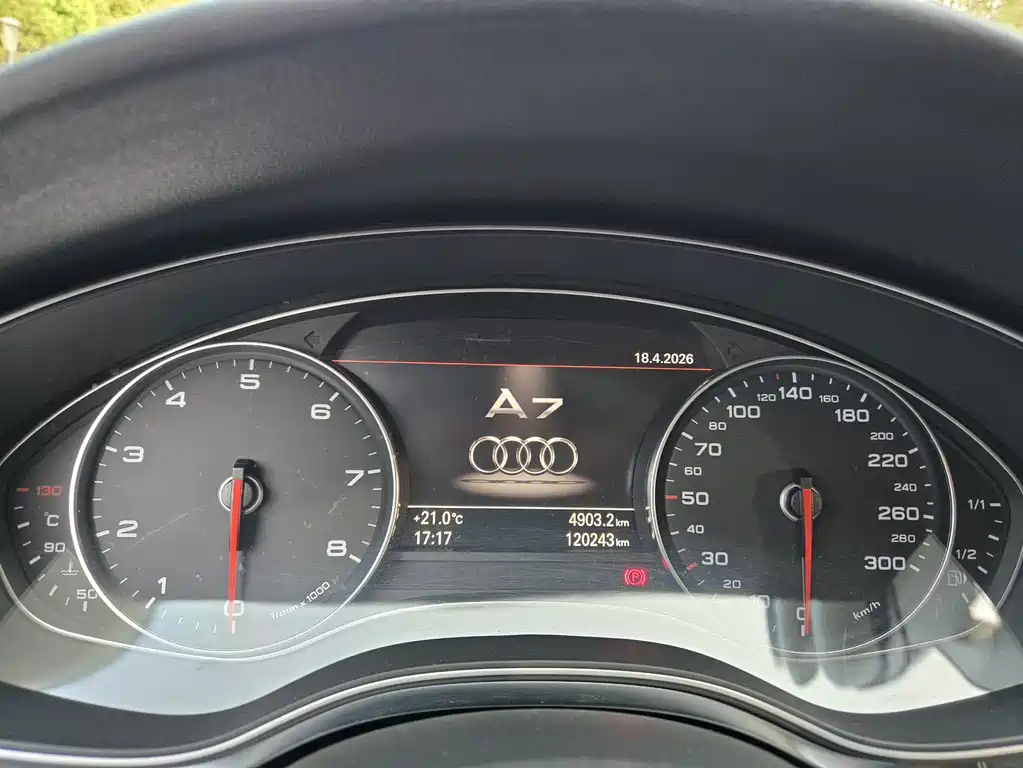 Audi A7 2014 — фото 11