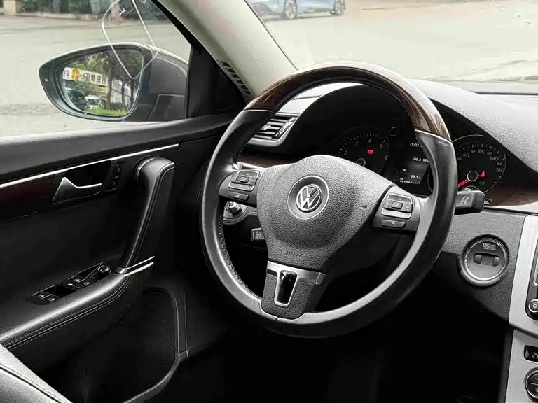 Volkswagen Magotan 2015 — фото 17