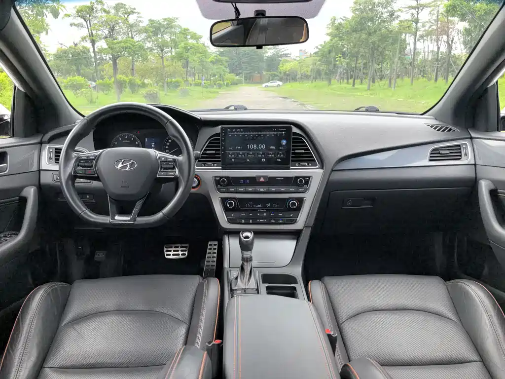Hyundai Sonata 2015 — фото 12