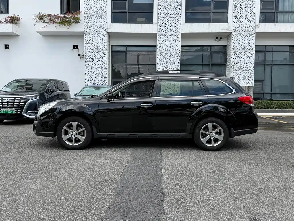 Subaru Outback 2013