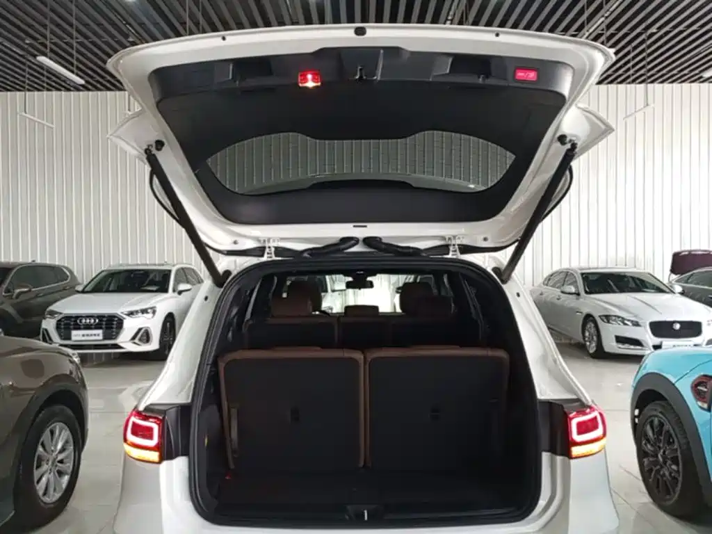 Mercedes-Benz GLB 2022 — фото 15