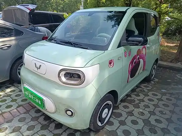Wuling Hongguang MINIEV 2025