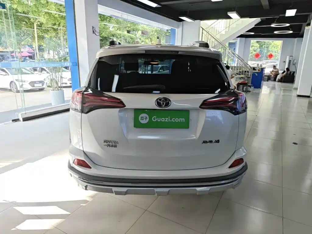Toyota RAV4 2019
