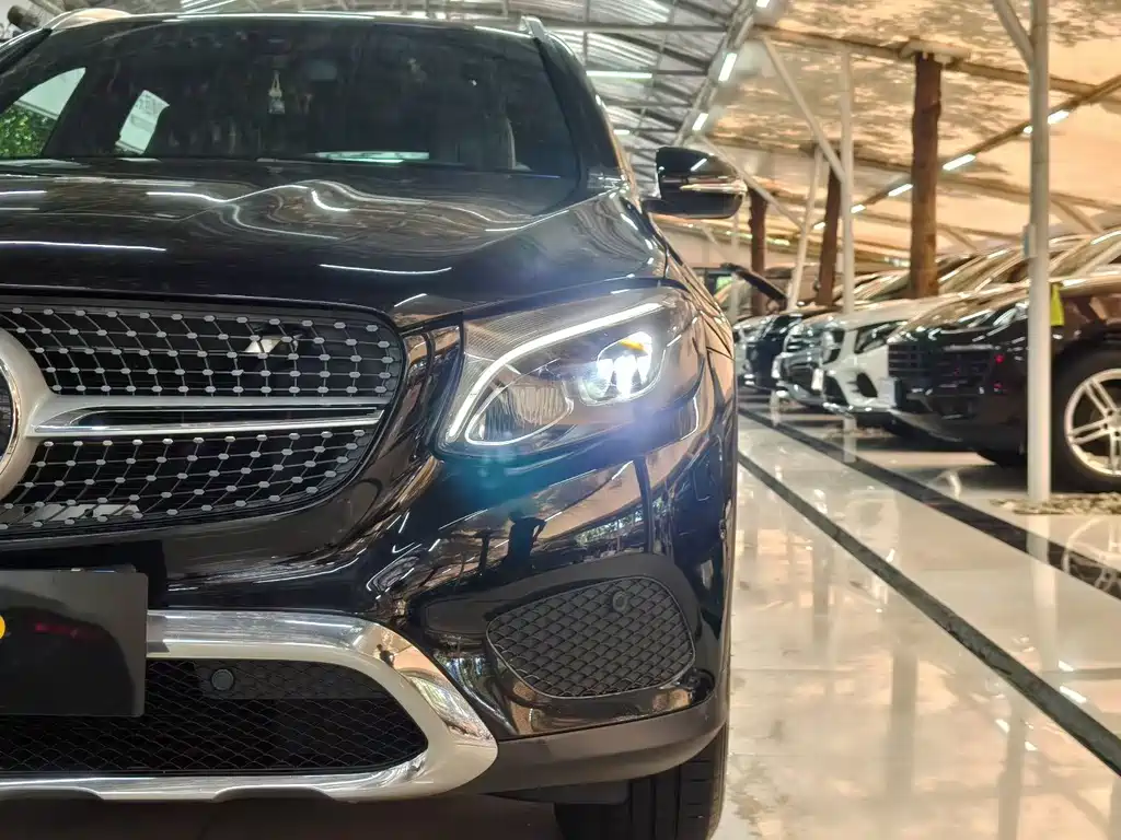 Mercedes-Benz GLC 2019