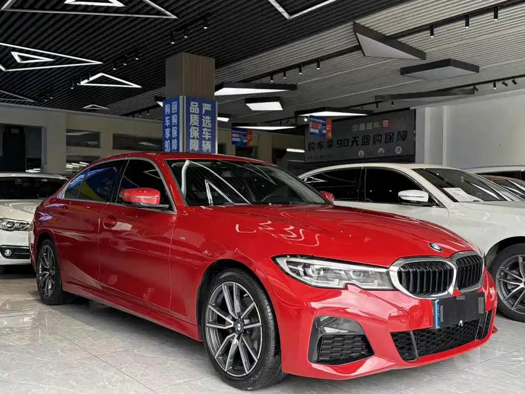BMW 3 Series 2020 — фото 1