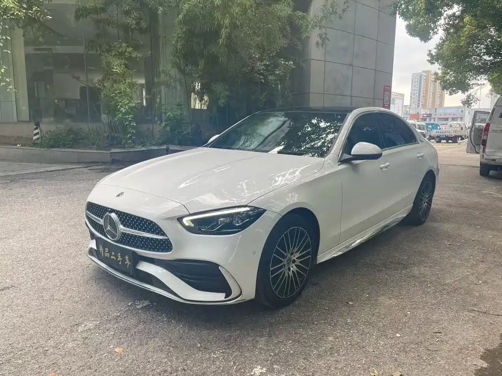 Mercedes-Benz C-Class 2023 — фото 1
