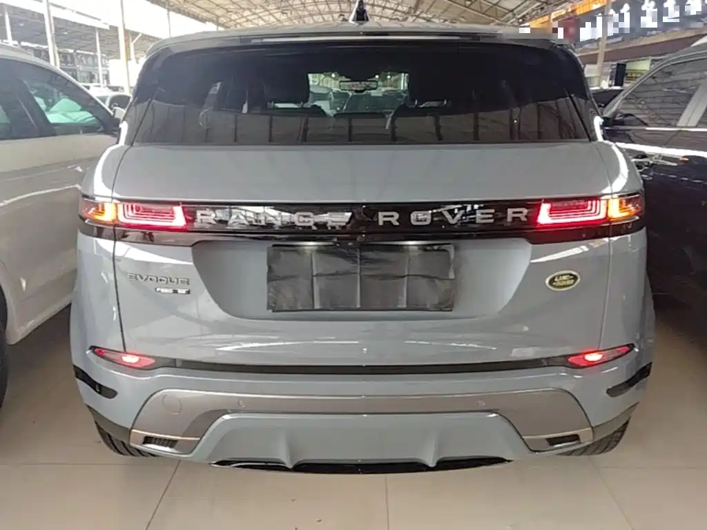 Land Rover Evoque 2021 — фото 6