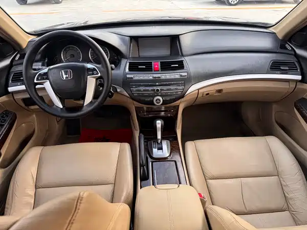 Honda Accord 2010