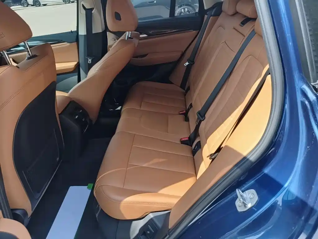 BMW X3 2018 — фото 17