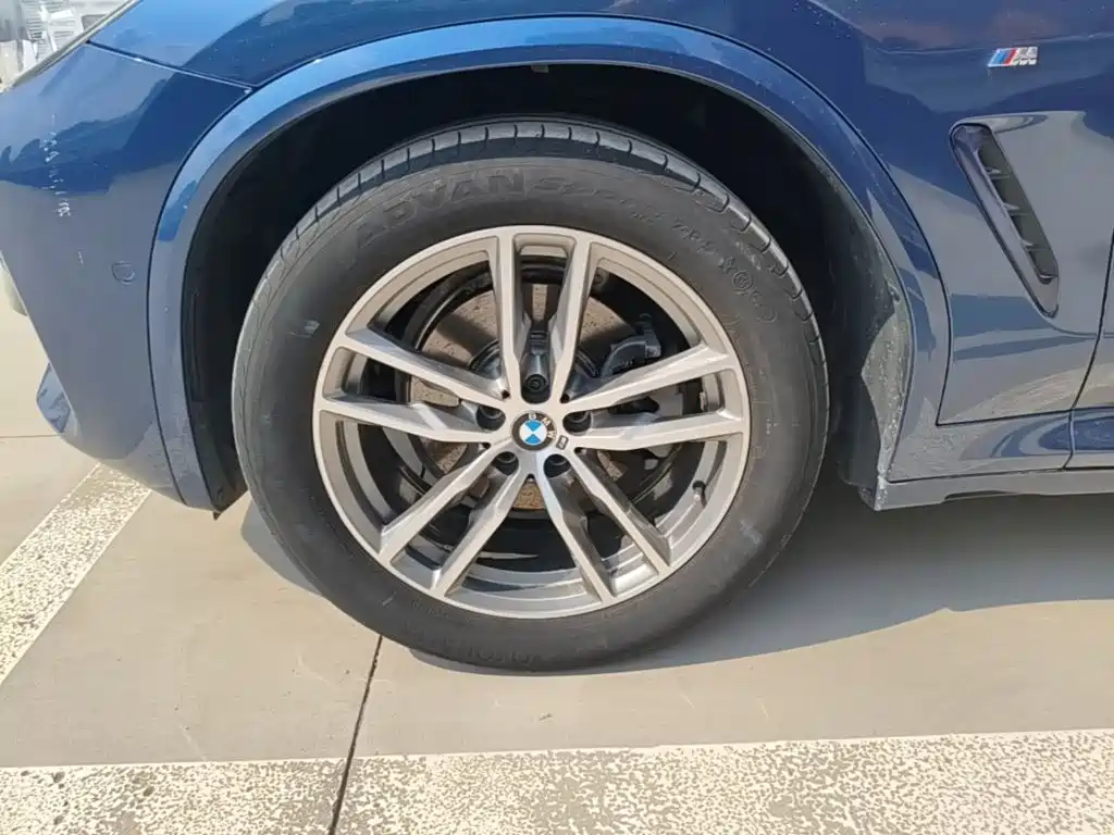 BMW X3 2018 — фото 23