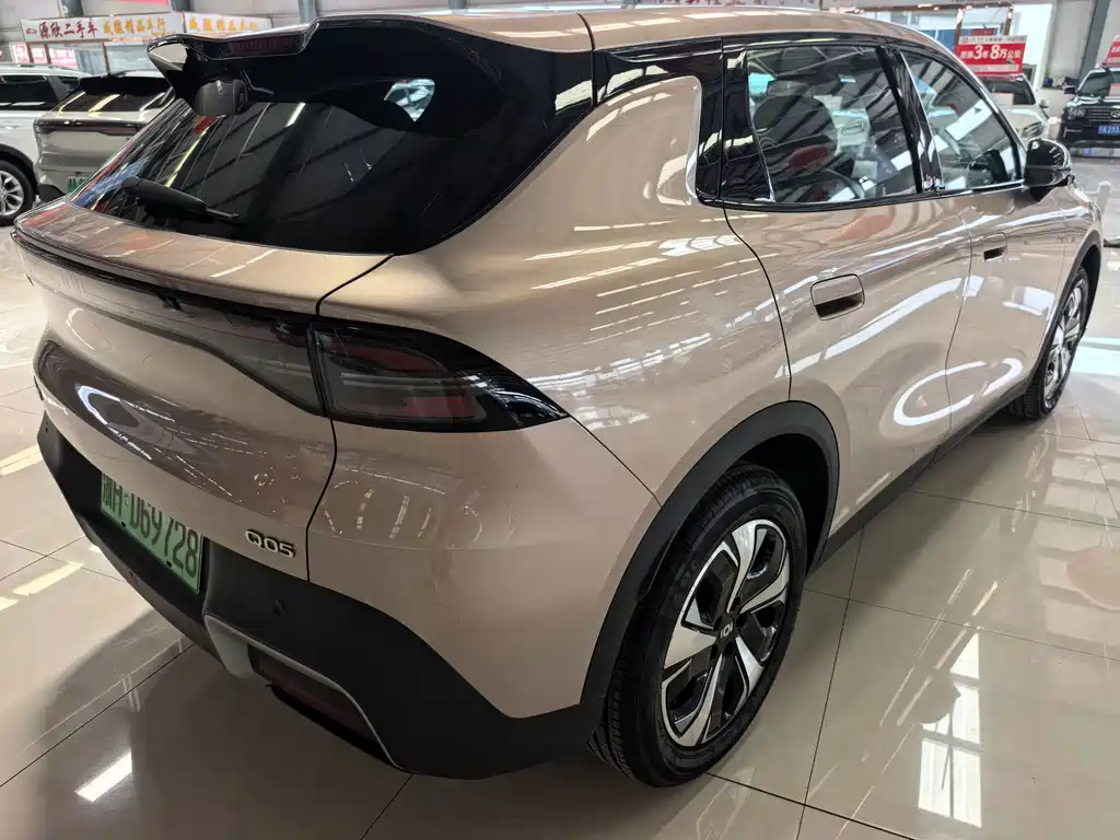 Changan Qiyuan Q05 2025 — фото 4