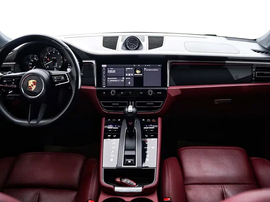 Porsche Macan 2022 — фото 27