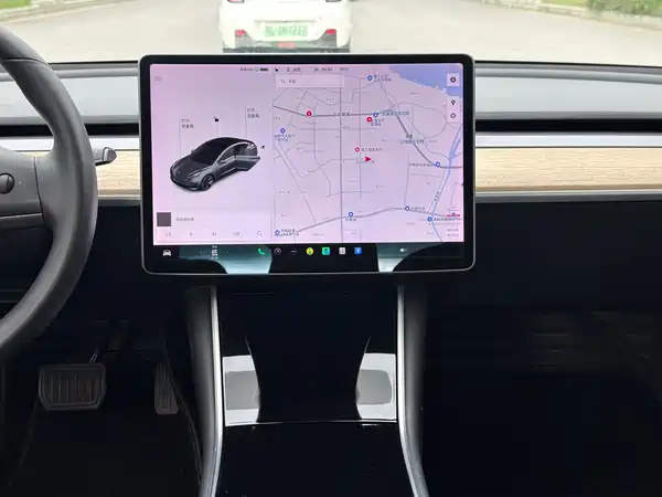 Tesla Model 3 2020