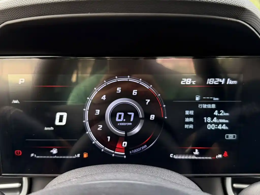 Hyundai Elantra 2022 — фото 10