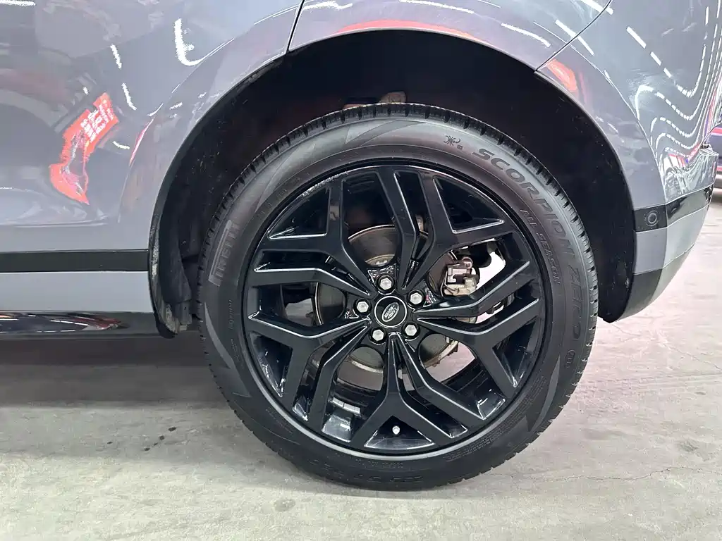 Land Rover Evoque 2020 — фото 17