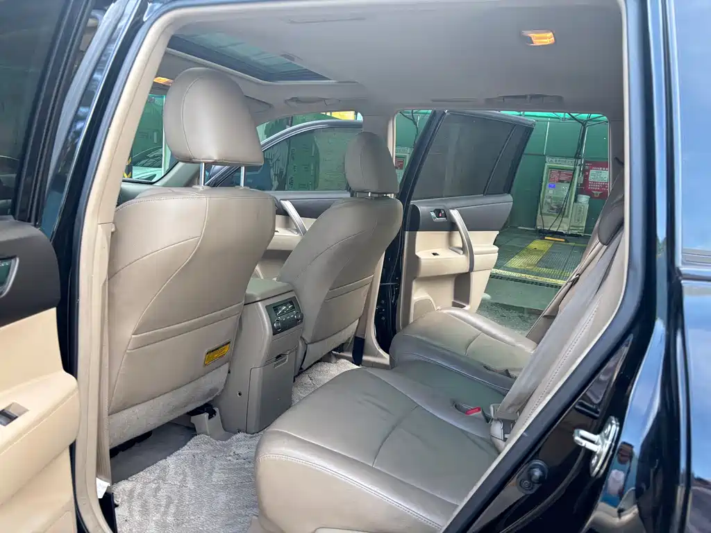 Toyota Highlander 2011