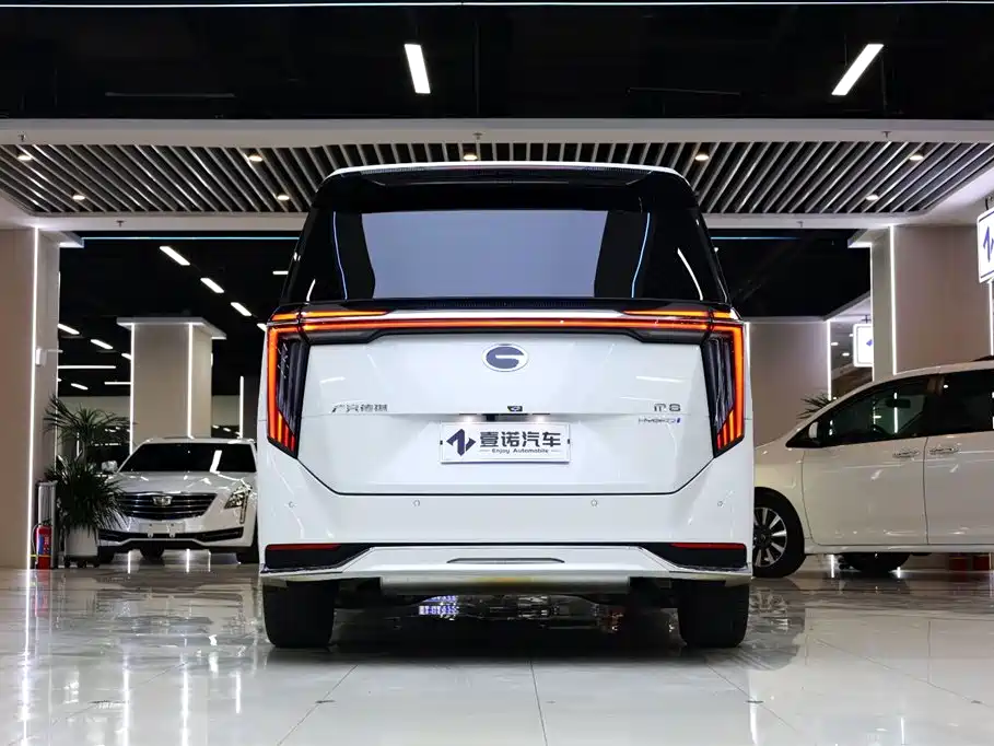 GAC Motor Trumpchi M8 2025 — фото 5