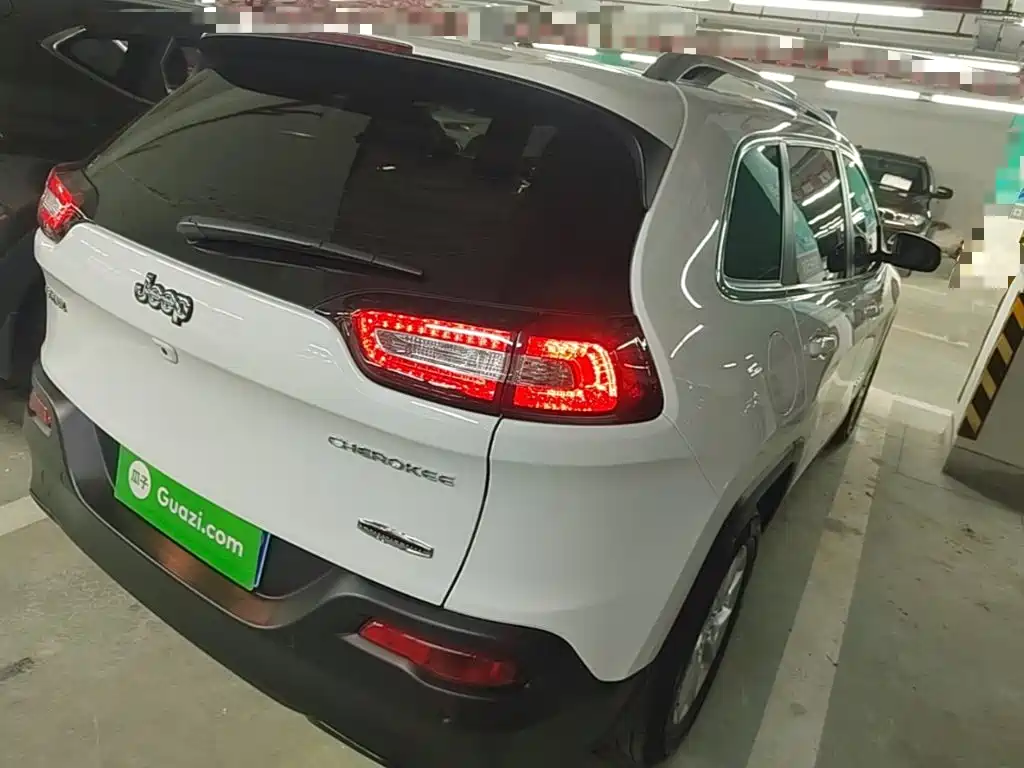 Jeep Cherokee 2017
