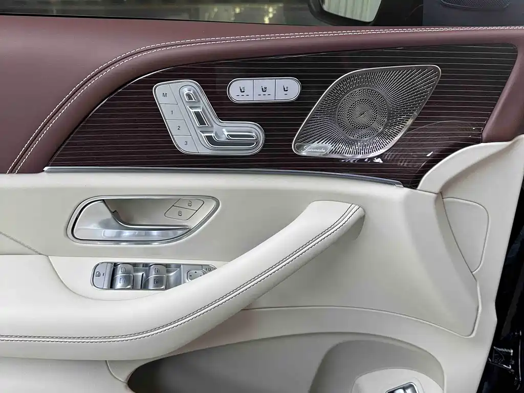 Mercedes-Benz GLS 2022 — фото 6