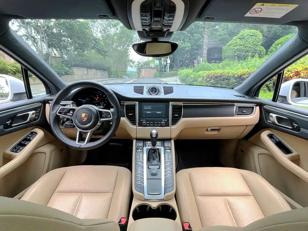 Porsche Macan 2018 — фото 6