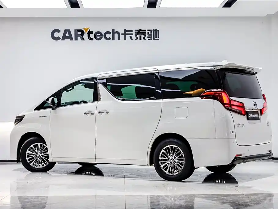 Toyota Alphard 2021 — фото 4