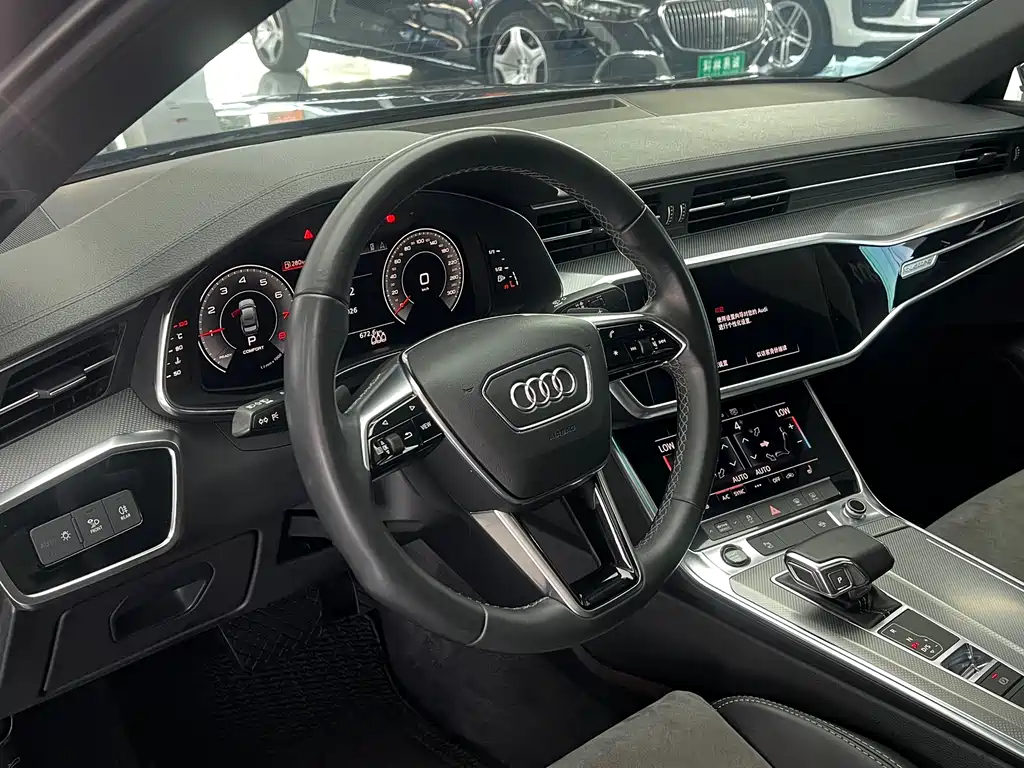 Audi A6L 2021 — фото 14