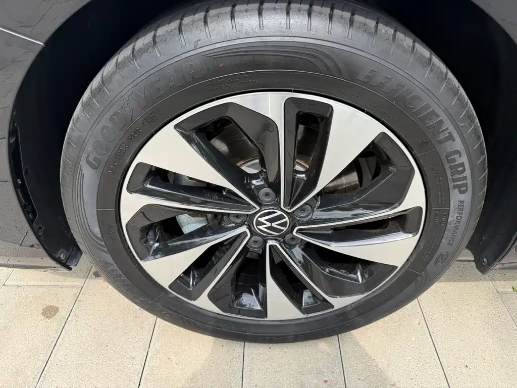 Volkswagen Passat 2022