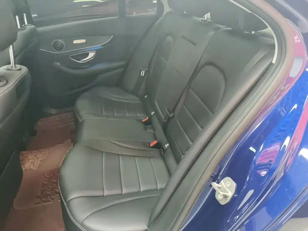 Mercedes-Benz C-Class 2018 — фото 17