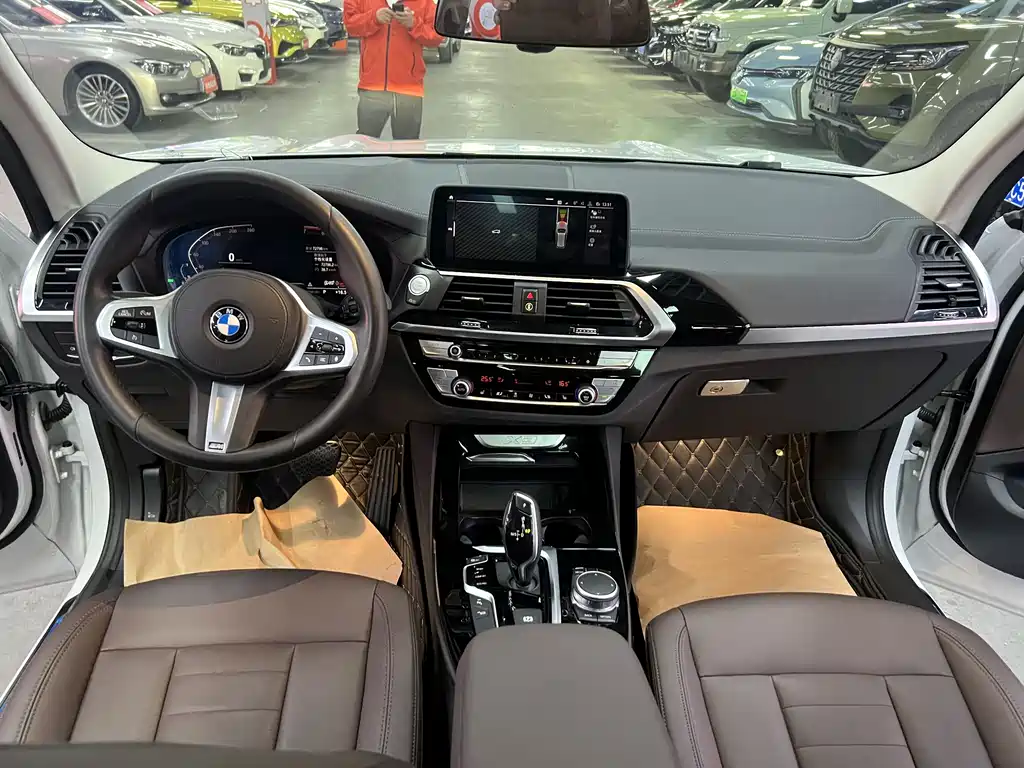 BMW X3 2020 — фото 12