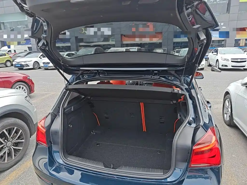 BMW 1 Series 2016 — фото 15